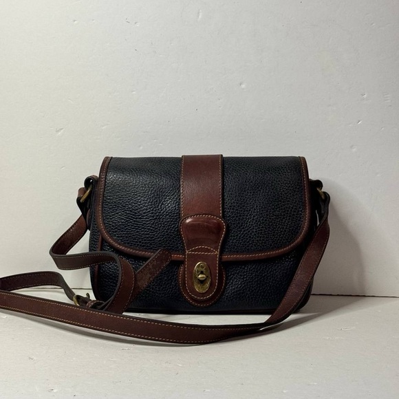 Vintage Coach Sheridan Crossbody Bag 4224 Pebbled Black/Brown Made In Costa Rica - Picture 1 of 13
